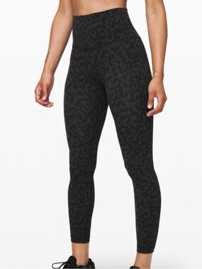 LULULEMON Align Leggings Black Animal Print
25” Womens 2